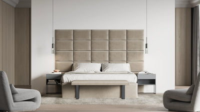 Modernes Bettkopfteil aus beigen Wandpolstern hochwertige Polsterpaneele aus Samt für stilvolle Schlafzimmergestaltung.