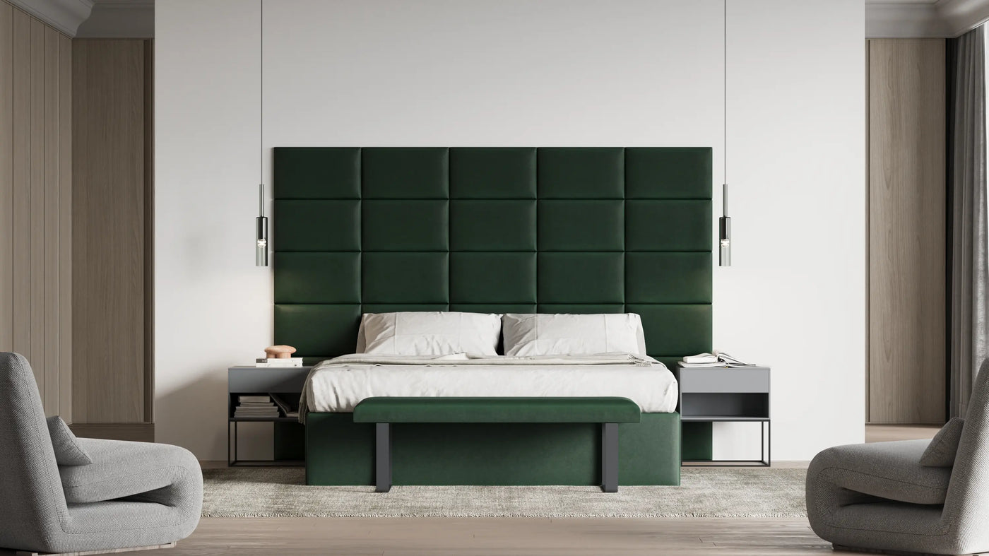 Modernes Bettkopfteil aus grünen Wandpolstern hochwertige Polsterpaneele aus Samt für stilvolle Schlafzimmergestaltung.