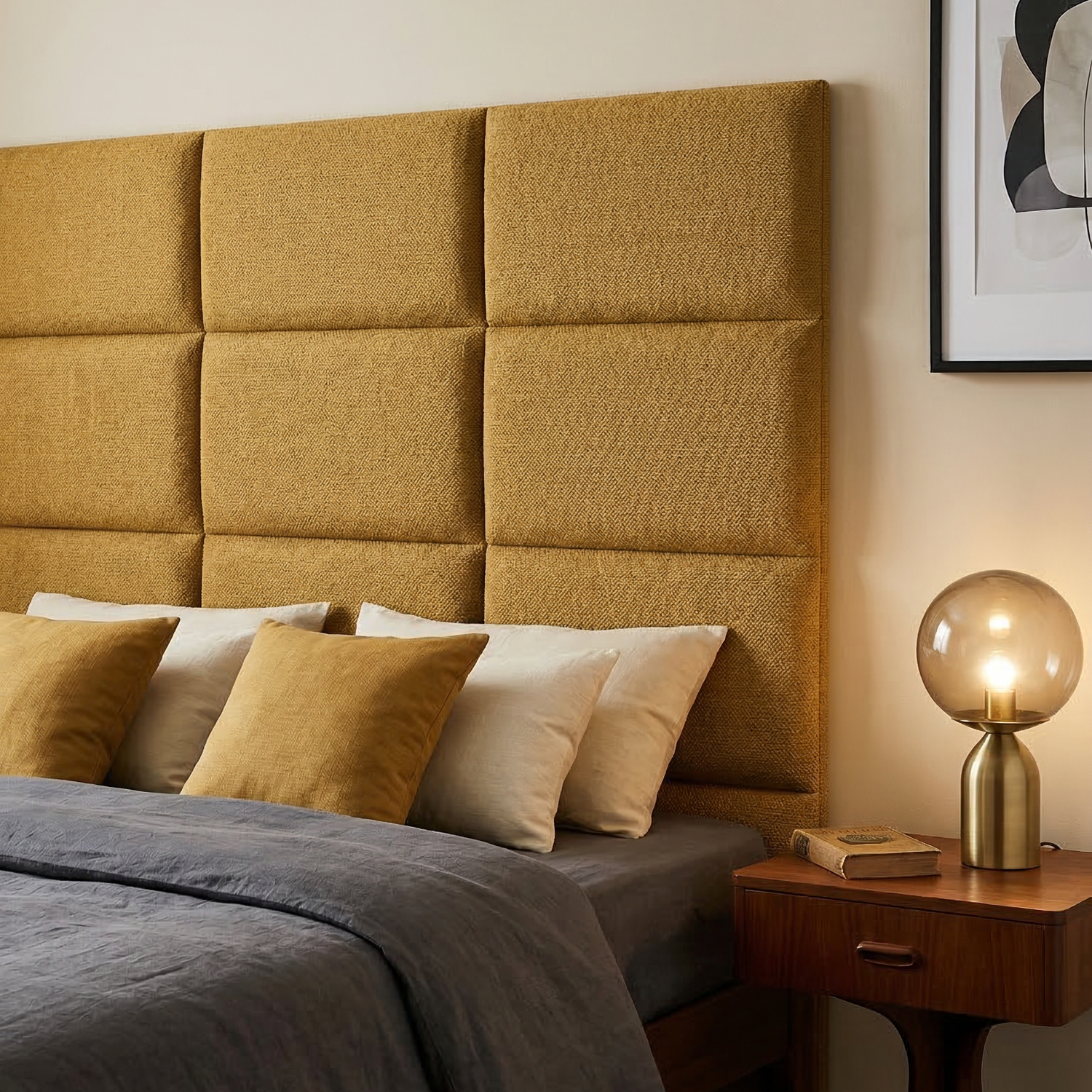 Softwalls 60x30 Capri 10 Curcuma Horizontales Wandpolster als Headboard Minimalistisches Design Senfgelb 50er Jahre